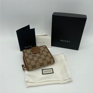 New  Gucci Beige Original GG Canvas Brown Leather Trim Wallet